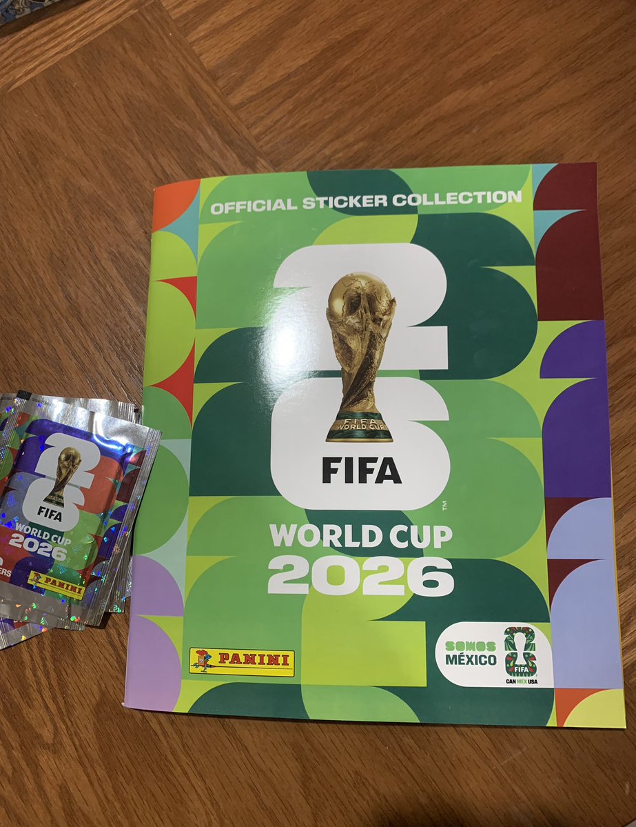 angie_moralesm's tweet image. Aquí vamos… ⚽️
Los criaturos 👦🏻👧🏻 felices obvio #panini