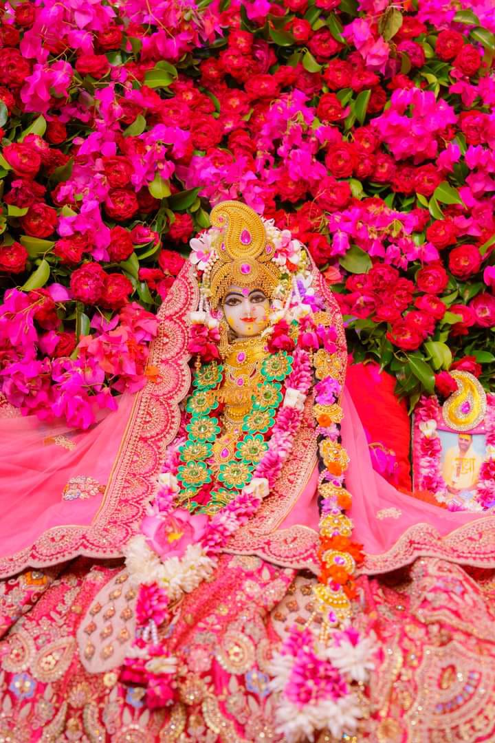 सारांश कृष्ण जी महाराज || ॐ 📿 || tweet media