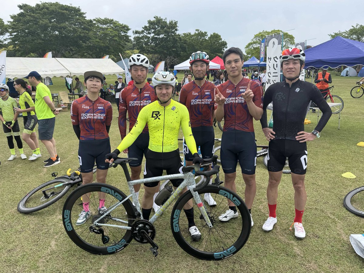 YLBCrtkAkKg7ryk's tweet photo. 昨日は下総エンデューロ120分初参戦。

120分という初めての挑戦でかなりビビってスタートから消極的なスタートとなりトップからマイナス4ラップ。
色々と足りないものを感じた。とても勉強になったのでこれからのレースに活かしていきたい！
まずは無事に終わって一安心です。 https://t.co/zIr92h8cDN