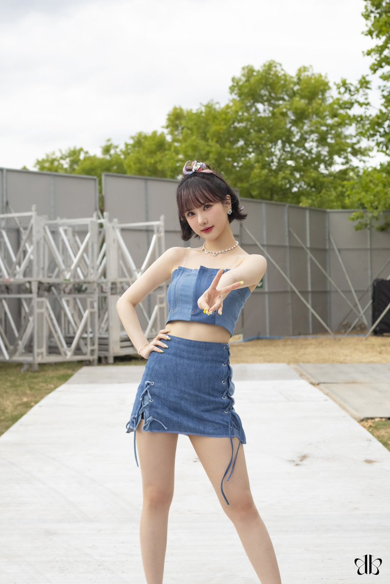 ฅ^•ﻌ•^ฅ | 𝕷𝖆 𝕷𝖆 𝕷𝖔𝖛𝖊 𝕸𝖊 | tweet media