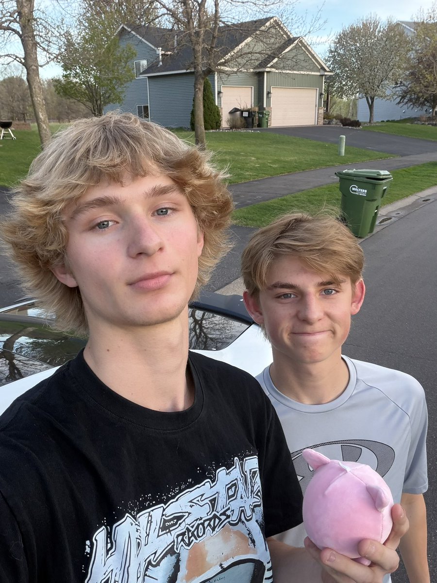 Jitter Nick picks up a sneaky last minute kill on Conner C of Nerf Nerf Nerf Sahur for his first 2 kills of the week <a href="/Andovernerf2026/">Ahsnerfwars26</a>
