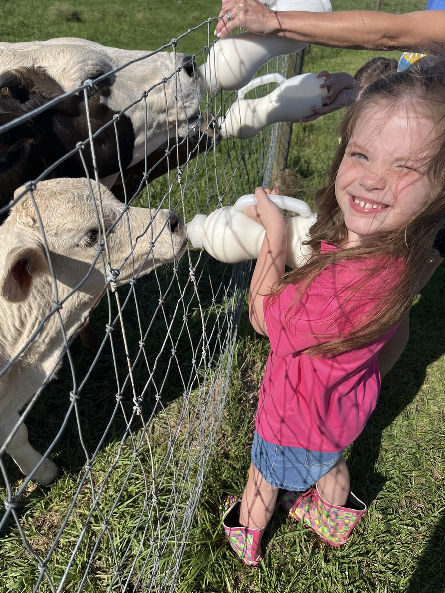 ddjbeard's tweet photo. Fun day at the Ranch! Trying to soak in these little moments as much as I can before I leave home ❤️ https://t.co/Pw3FDssdJj