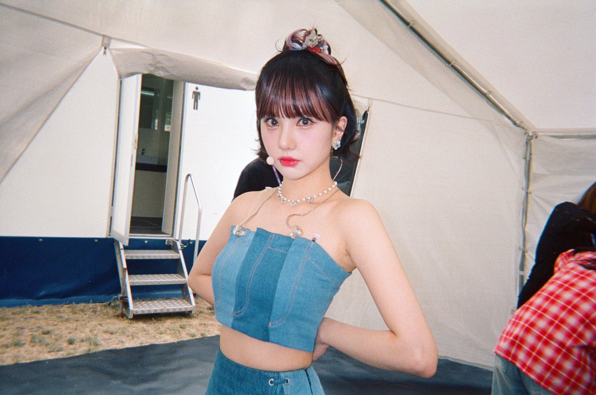ฅ^•ﻌ•^ฅ | 𝕷𝖆 𝕷𝖆 𝕷𝖔𝖛𝖊 𝕸𝖊 | tweet media