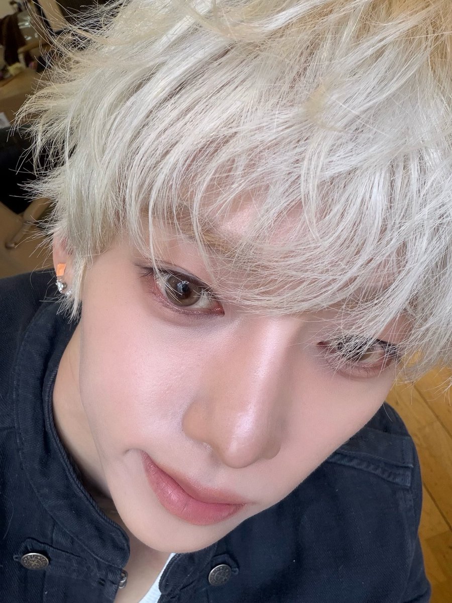 두우 tweet media