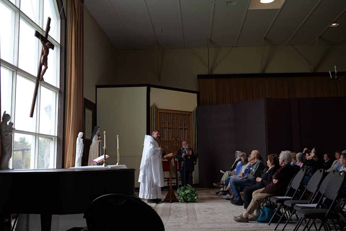 Franciscan Missionaries of the Eternal Word tweet media