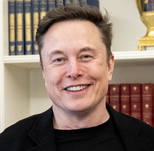SaycheeseDGTL's tweet photo. Elon Musk says his goal is to reach a $10 trillion net worth. He’s currently worth $800 Billion 

“It’s $10 Trillion or bust” https://t.co/3BX0fB1Eg9
