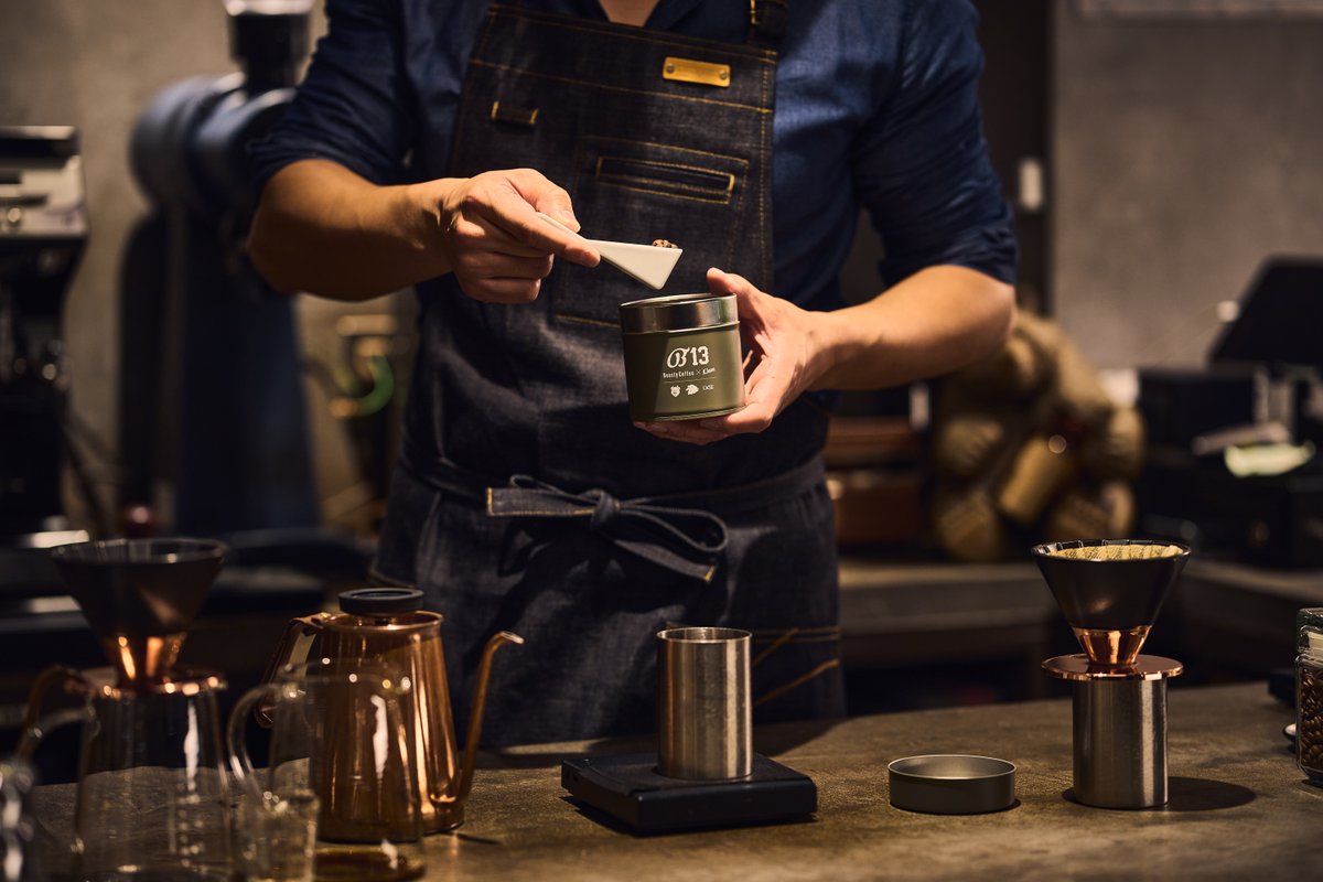 Lionsstore_web's tweet photo. ／
本日フラッグスにて販売開始
#髙橋光成 投手 プロデュースコーヒー☕️
＼

プロの指導を受け自身でドリップするのが今季から日課の髙橋光成投手
豆の選定・試飲・マグの厳選まで追求した逸品が登場！
情熱が詰まった至極の一杯をご堪能ください☕️ 

▼詳細
https://t.co/GlKknziUnr

#seibulions https://t.co/iIHpDx7LTp