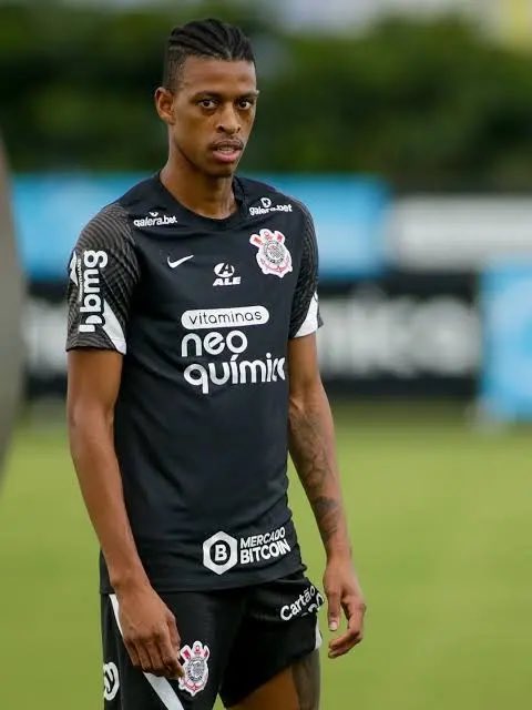 Gabriel Paulista quando não joga com o Gustavo Henrique