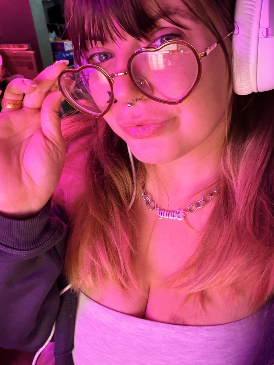 bunnyreads 🐰bday 4/29! tweet media
