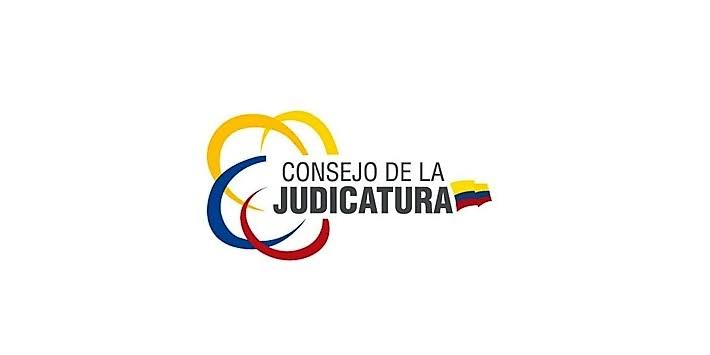 #Urgente LA PRESIDENTA DE LA JUDICATURA -MERCEDES CAICEDO- DESTITUYÓ AL JUEZ CORRUPTO JPPB DE LA PROVINCIA DEL GUAYAS.

En sesión extraordinaria, la primera liderada por la presidenta del Consejo de la Judicatura, Mercedes Caicedo, el Pleno de la institución emitió las siguientes