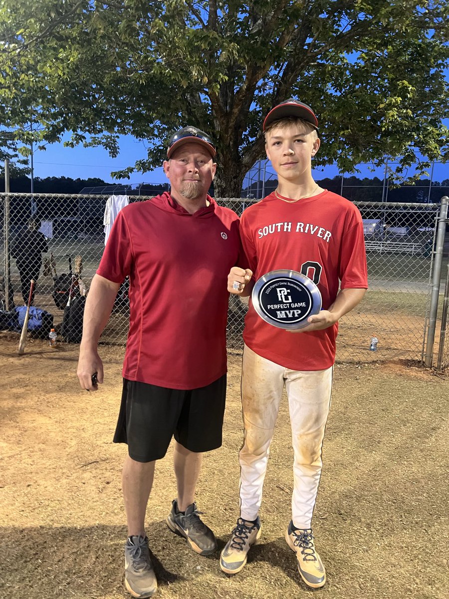 matthewro2erts1's tweet photo. 14u open mvp https://t.co/GgfWRkr1hp
