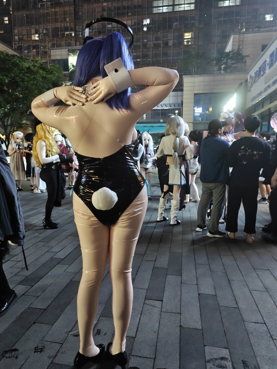 小水滴呈鼓形 tweet media