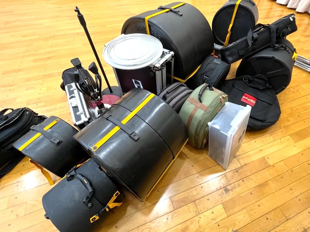 GMTrecords_pro's tweet image. 長い一日の始まりです
#recording #drumrecording #GMTレコード