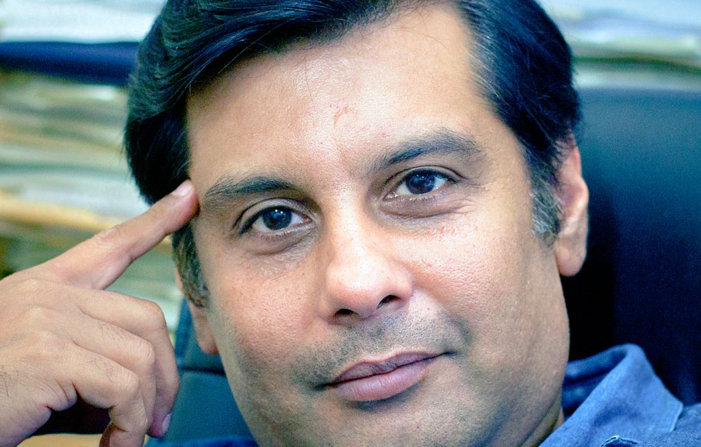 Umer Inam tweet media