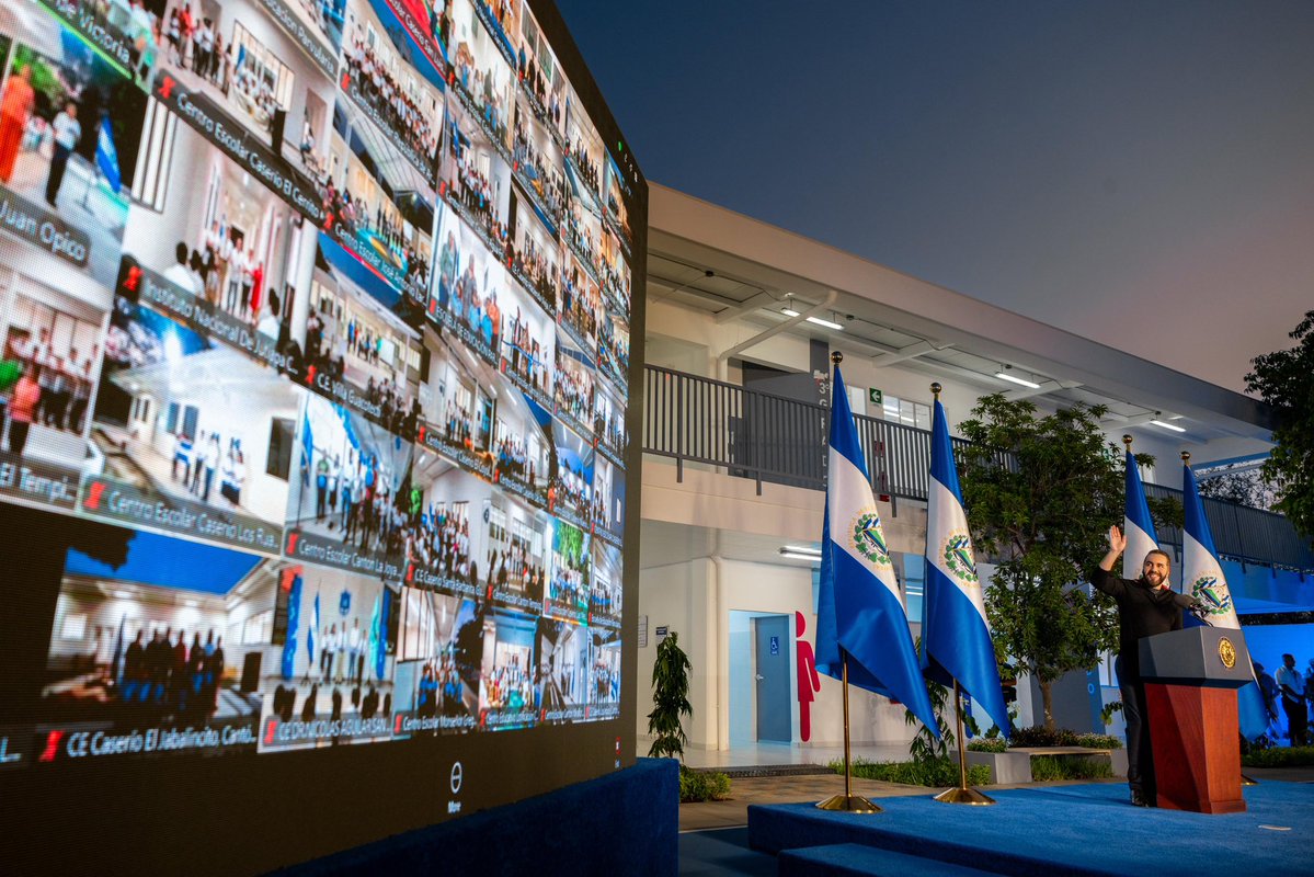 Casa Presidencial 🇸🇻 tweet media
