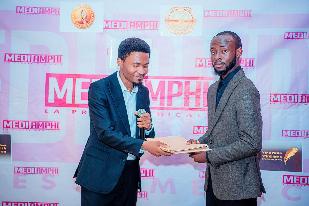 MediAmphi's tweet photo. 🔄 PASSATION DE POUVOIR – COORDINATION 

La cérémonie de passation de pouvoir entre le coordonnateur sortant @ElvisNymeS et le nouveau coordonnateur @KisangaGhislain  (@K81439Kisanga) s’est déroulée dans une atmosphère à la fois solennelle, chaleureuse et empreinte d’espérance. https://t.co/dGCyW2go61