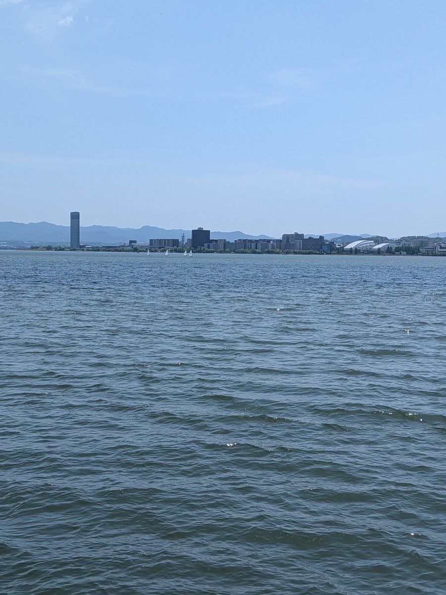 abumegu28's tweet photo. 久々の大津へ。琵琶湖の心地よい風を感じながら日帰りプチ旅🚃🚶 https://t.co/IOAyjp37I6