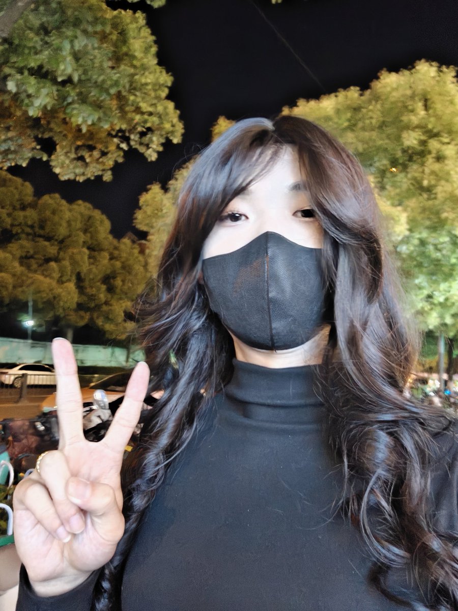 凌 tweet media