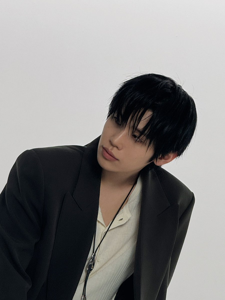 kimtaerae_jp's tweet image. 【🎥📸260503 Instagram Updates】

𝟭ㅣCover Story

ZEROBASEONEの公式Instagramにテレくんの画像＆動画がアップされています🐥

リンク先からたくさんの🩷＆コメント💬＆シェアを行いましょう！

🔗 instagram.com/p/DX4TKr2iSaK/

#キムテレ  #ZEROBASEONE  #KIMTAERAE

［1/4］