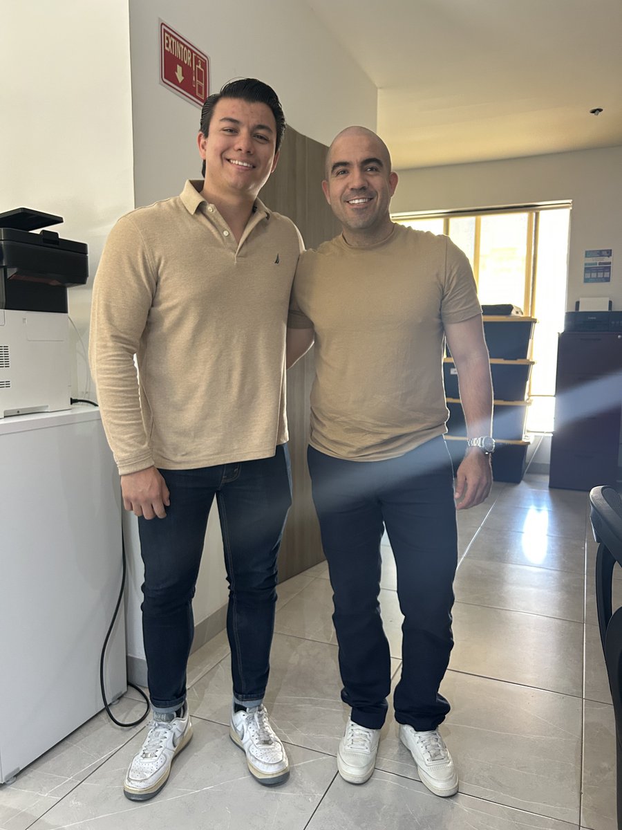 Alejandro tweet media