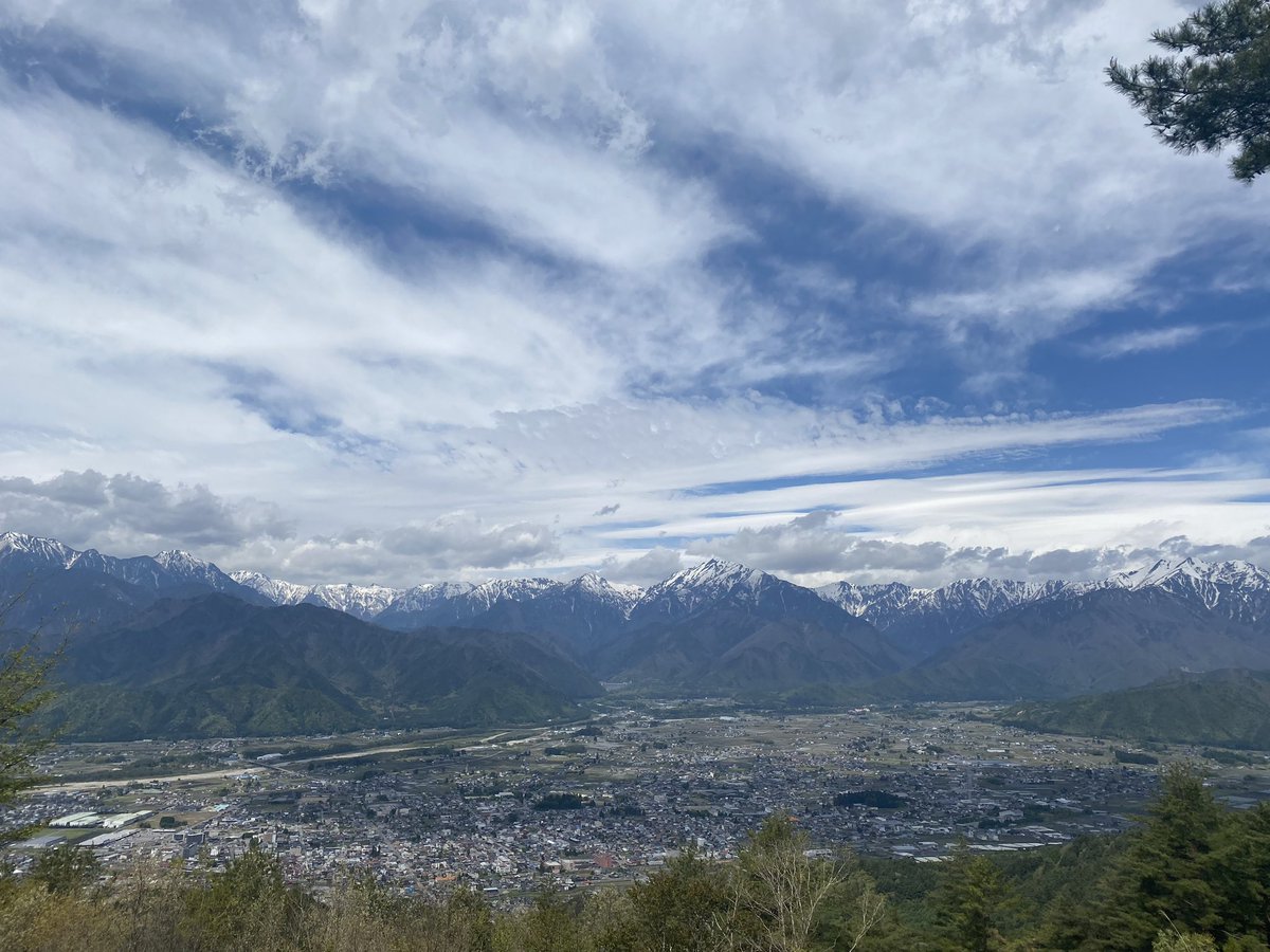 wknmi's tweet photo. 山を見るために山へ https://t.co/tKAyVEMLZr