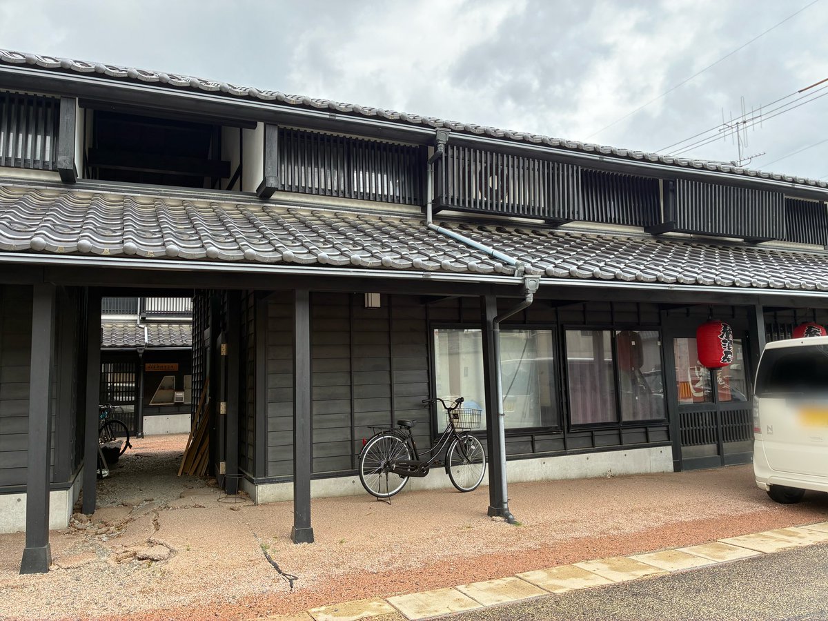 ちび tweet media