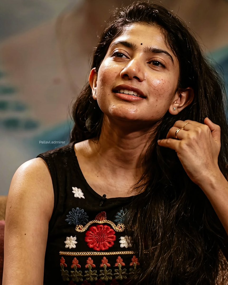 Heroine Worshiper tweet media