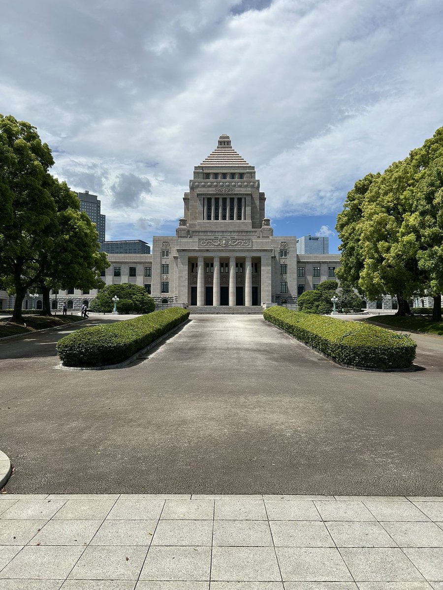 高市首相の節約発言で議員歳費削減の声がXで広がる