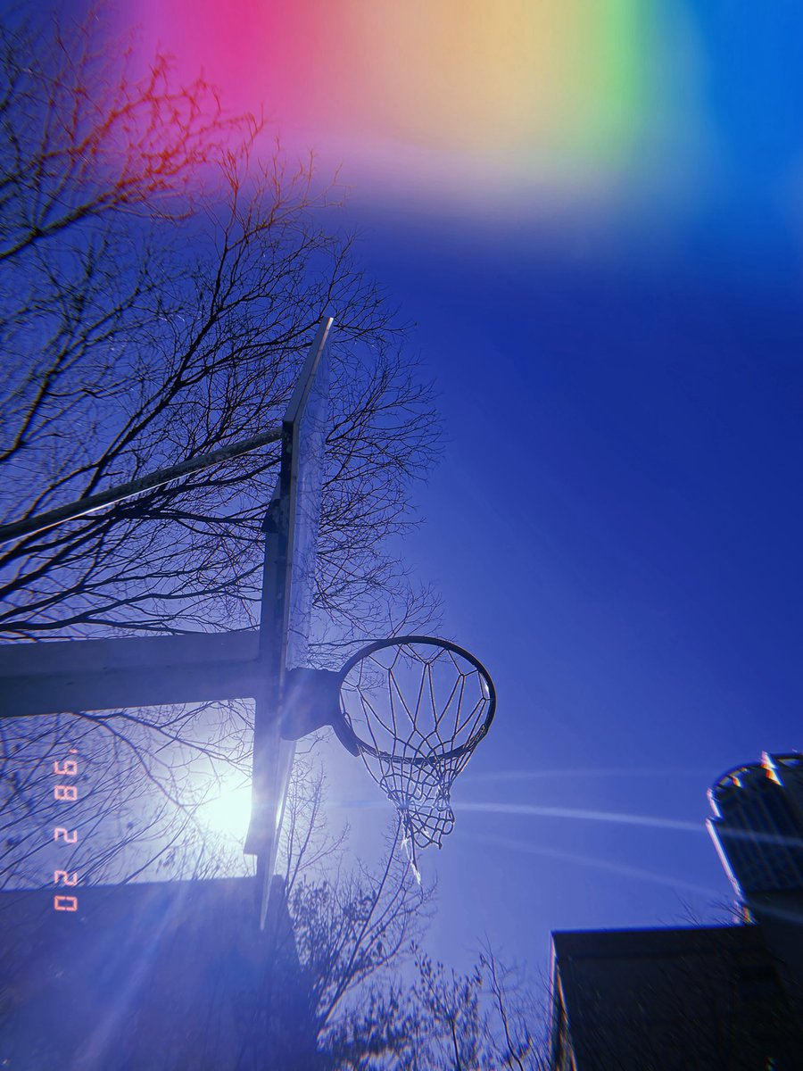 지운 tweet media