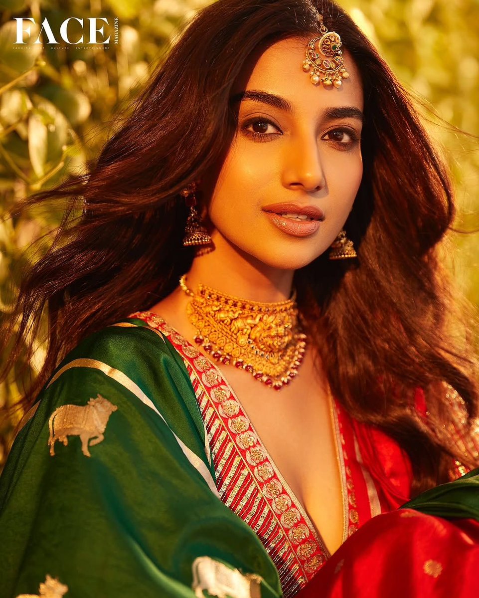 Meenakshi Chaudhary tweet media