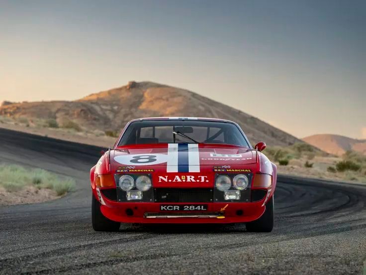Retromania4ever's tweet image. ✅⬜🟥 1973 #Ferrari 365 GTB/4 Daytona Competizione