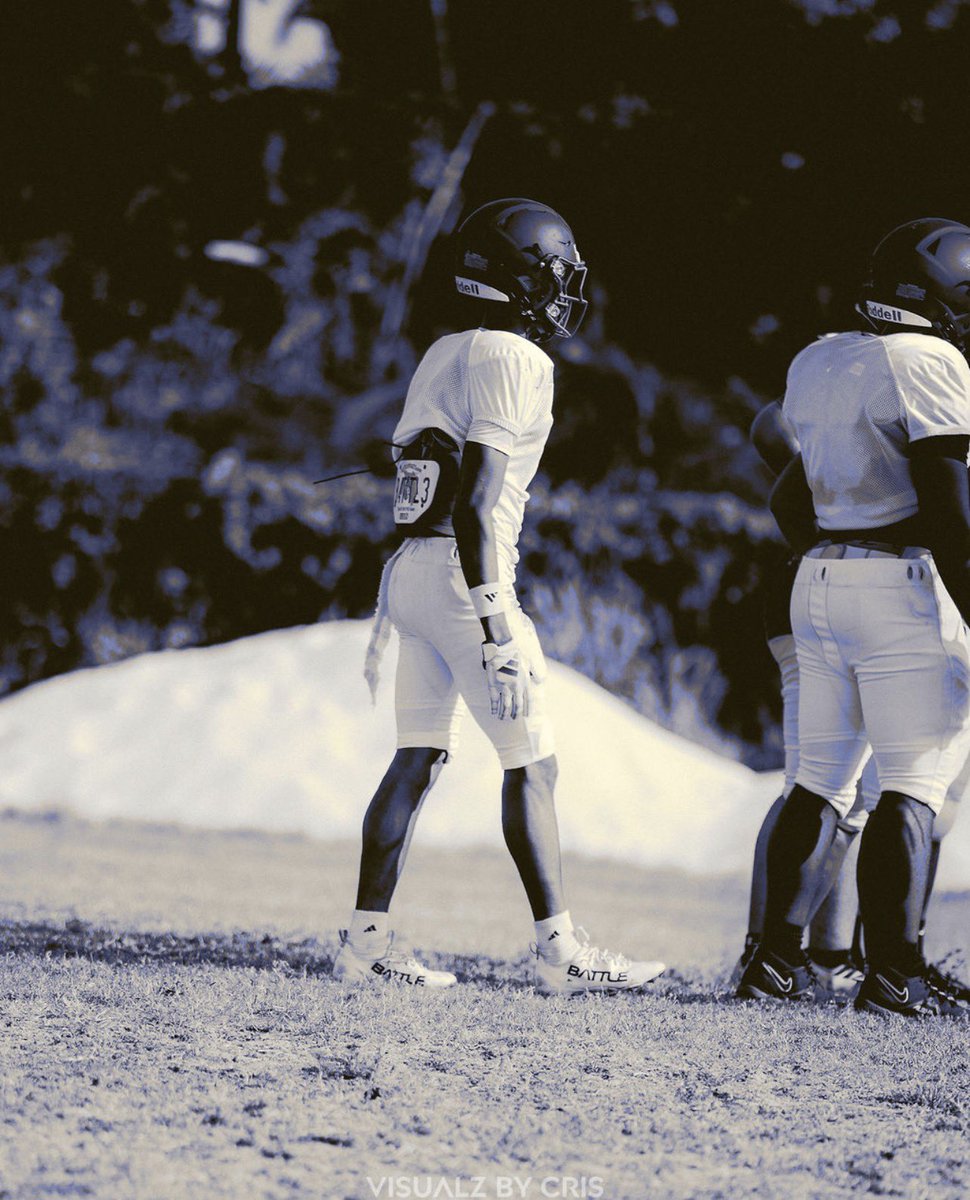 Nasean_08's tweet image. First Week Of Spring Ball ✅ Blessed.  #agtg❤️