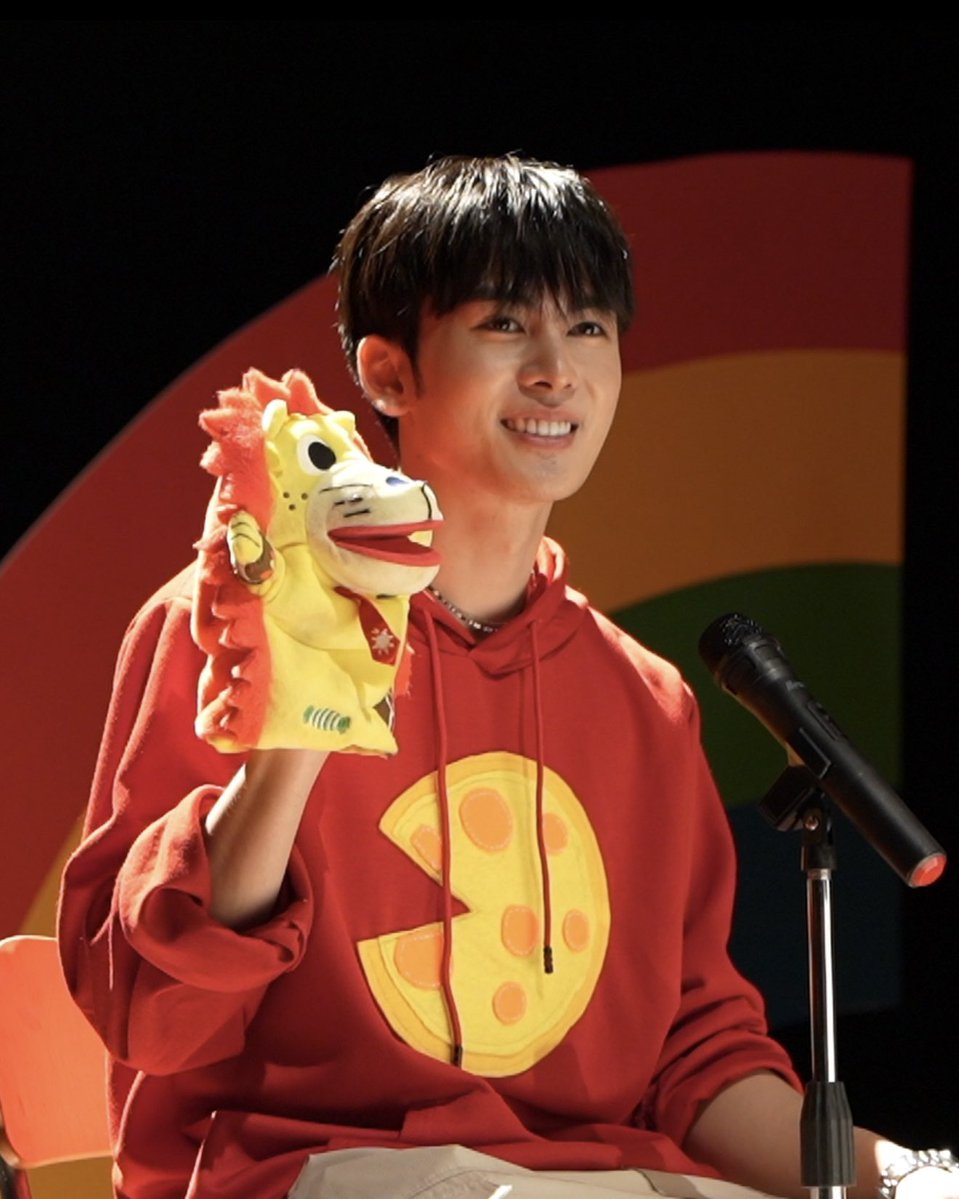 ⋆ᥫ᭡.⋆🌤️ tweet media