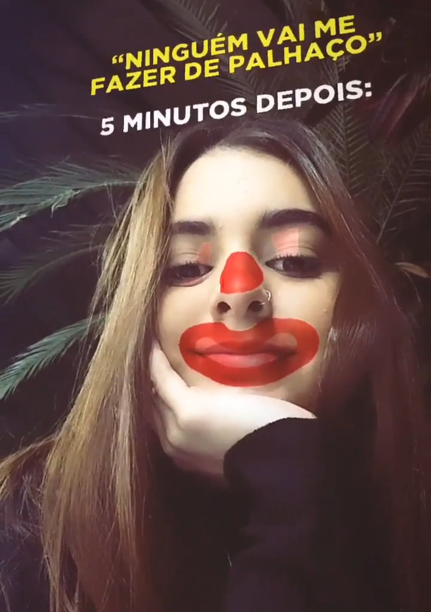 Eu sempre feita de palhaça na mão de mulher. Sou uma escravoceta 🤡
