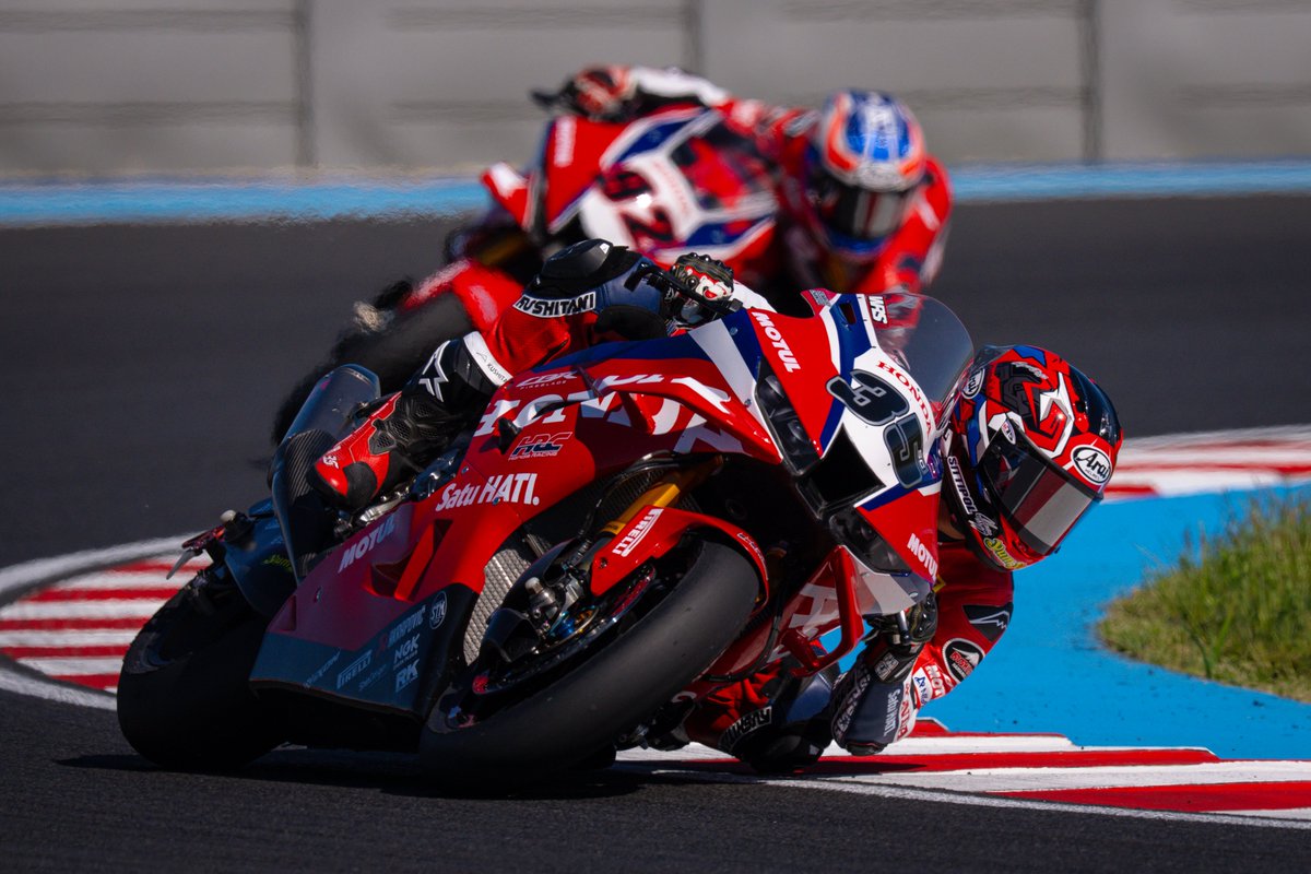 HondaJP_Live's tweet image. WSBK第4戦がハンガリーで開催されました🇭🇺

Honda HRCのソムキアット・チャントラ選手がレース2でポイントを獲得!
さらに代役で出場したチームメートの國井勇輝選手はレース2を16位でフィニッシュしました。

#Honda #WSBK