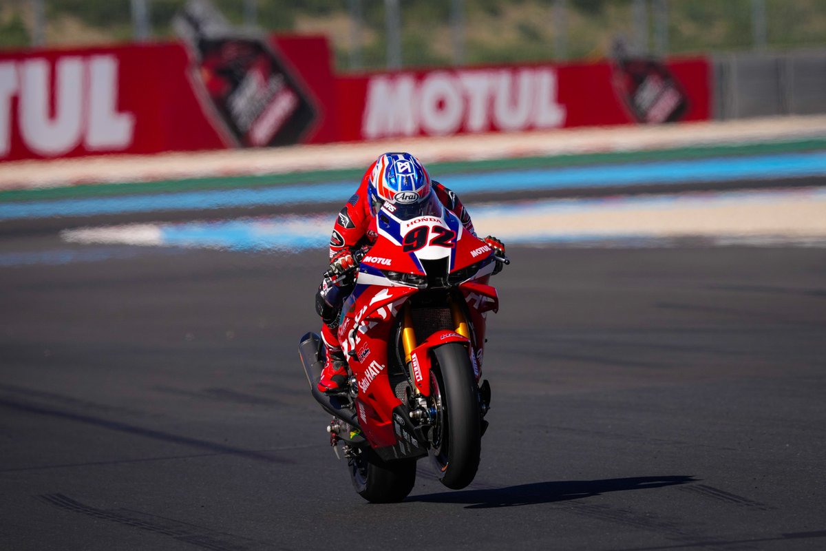 HondaJP_Live's tweet image. WSBK第4戦がハンガリーで開催されました🇭🇺

Honda HRCのソムキアット・チャントラ選手がレース2でポイントを獲得!
さらに代役で出場したチームメートの國井勇輝選手はレース2を16位でフィニッシュしました。

#Honda #WSBK