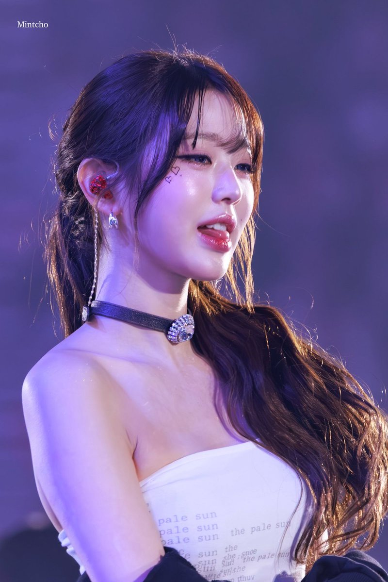 kpop pics💕 tweet media