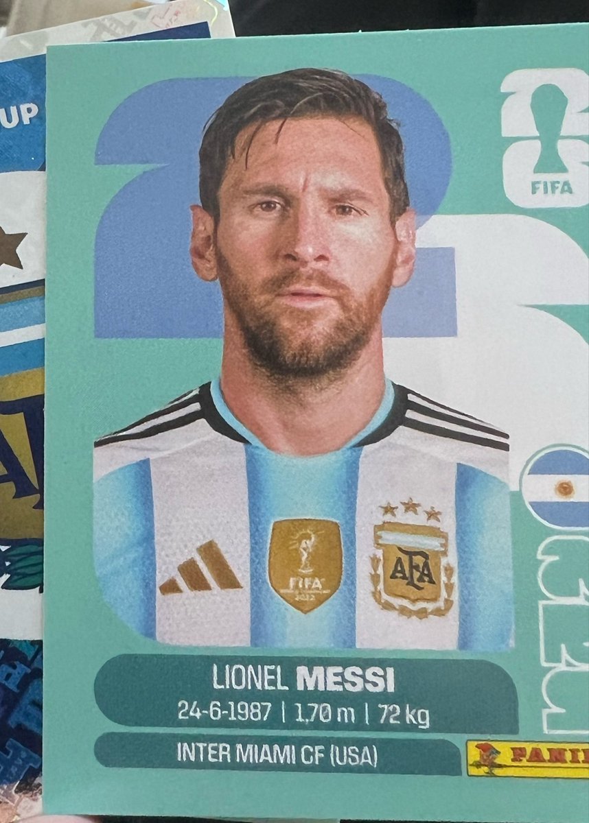 fbculeAR's tweet photo. LIONEL TE AMO MAS QUE A MI FAMILIA https://t.co/kDX09yHjdV