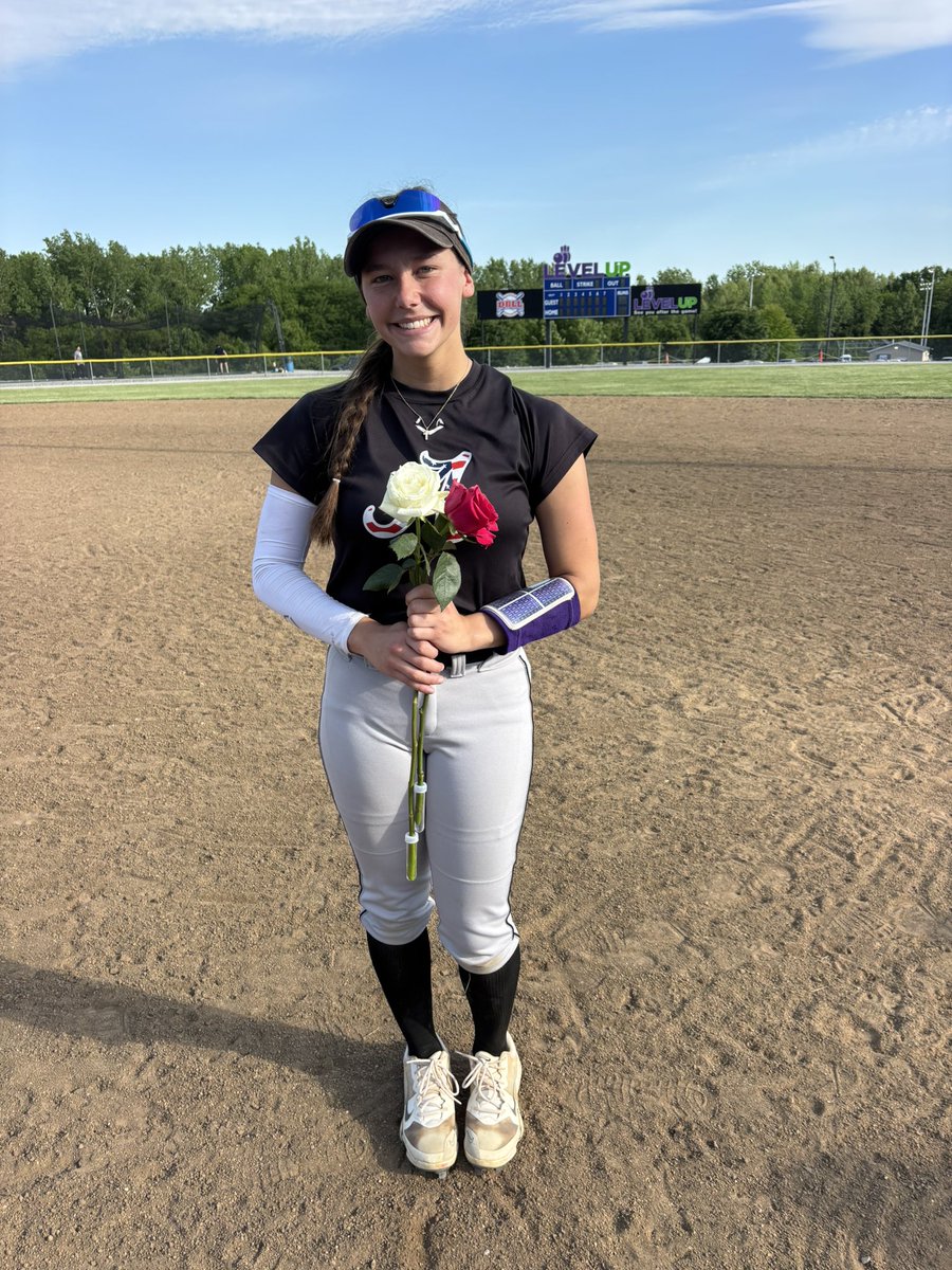 khackmann09's tweet photo. Got the summer kicked off in Columbia! Pretty good weekend to start our season and can’t wait for the rest of the summer!! First place overall only allowed 4 runs the whole weekend! #buckleupforbailey💜
@AcesFPMidMO @ExtraInningSB 
Avg~.533
slg~.667
Rbi~.7
Obp~.611 https://t.co/a62tcPeSCp