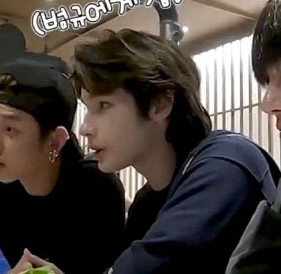 kai’s sideburns ༉˖ 𖣂 tweet media