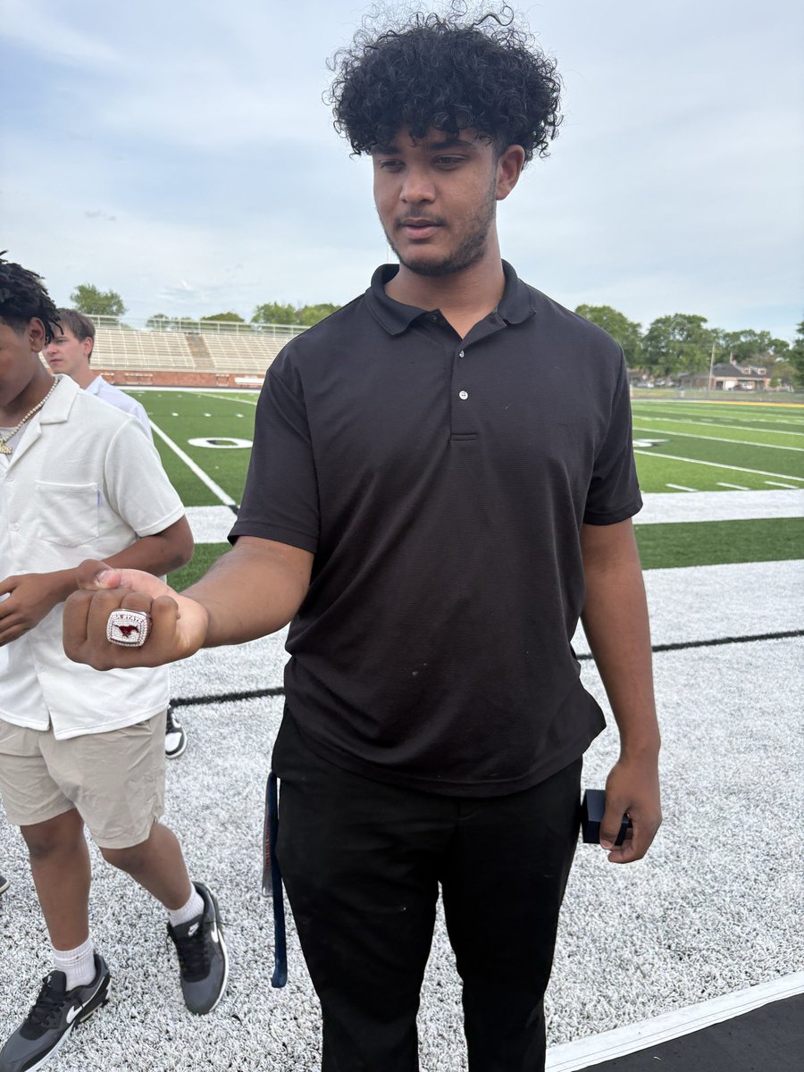 WarrickJaymes's tweet image. New Hardware 💍

5A Kansas State Champions 

#BuiltDifferent 

@KansasPregame @sportsinkansas @SC_MustangFB