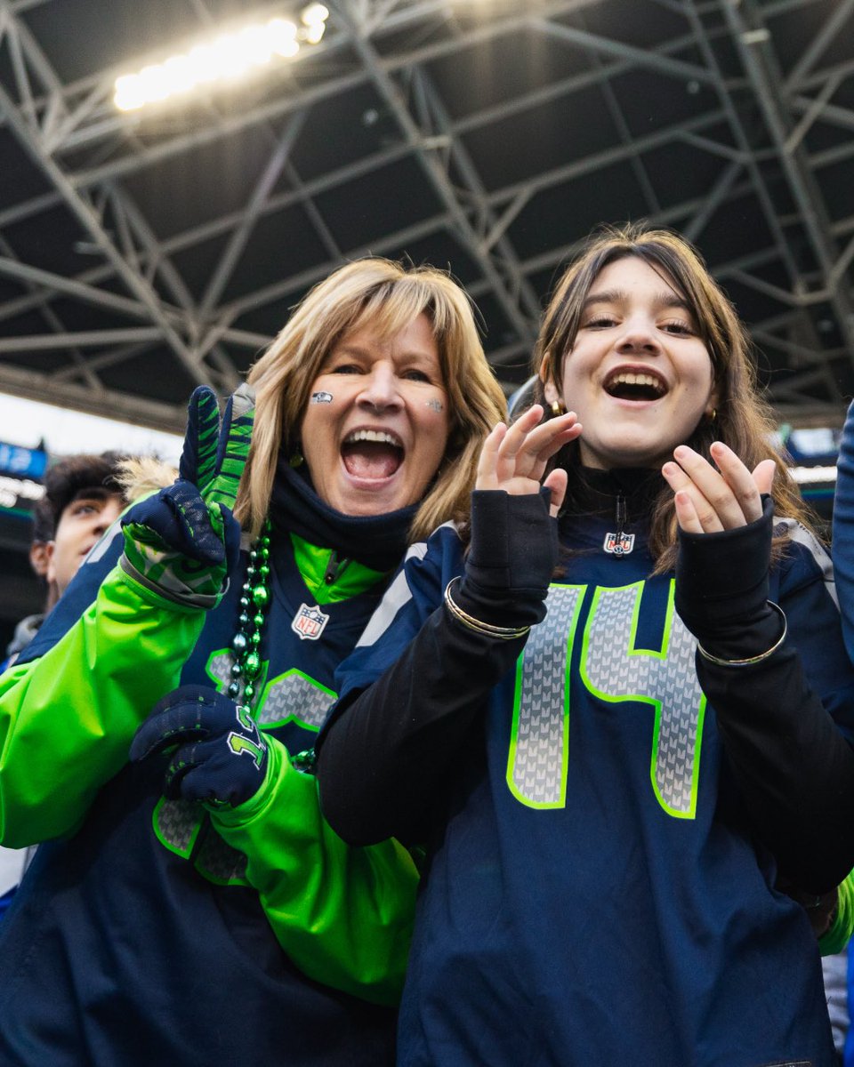12s tweet media