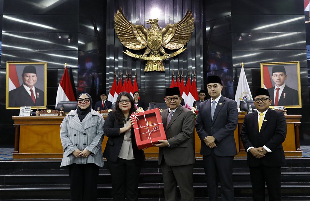 dprddkijakarta's tweet image. DPRD Gelar Rapat Paripurna Tiga Agenda
#DPRD #DPRDDKIJAKARTA #DPRDDKJ #DKIJAKARTA #DKIJAKARTA
dprd-dkijakartaprov.go.id/dprd-gelar-rap…