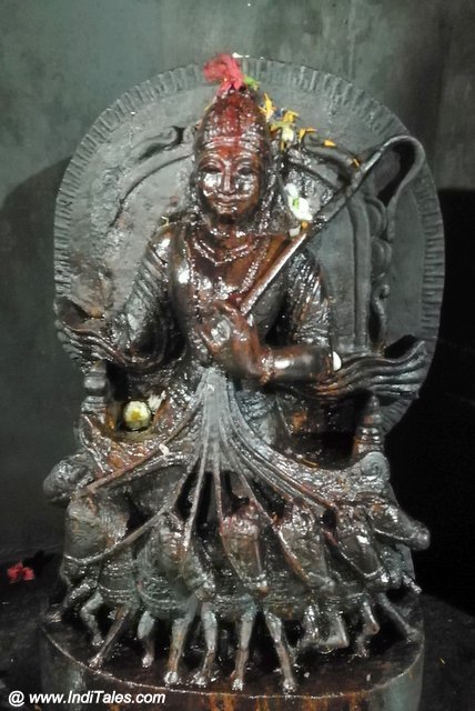 anuradhagoyal's tweet image. Surya Murti at Navagraha Temple in Guwahati 
inditales.com/navagraha-temp…
one of the rare temples dedicated solely to Navagrahas where you almost feel you are in the sky.

#travel #assam #guwahati #navagraha
