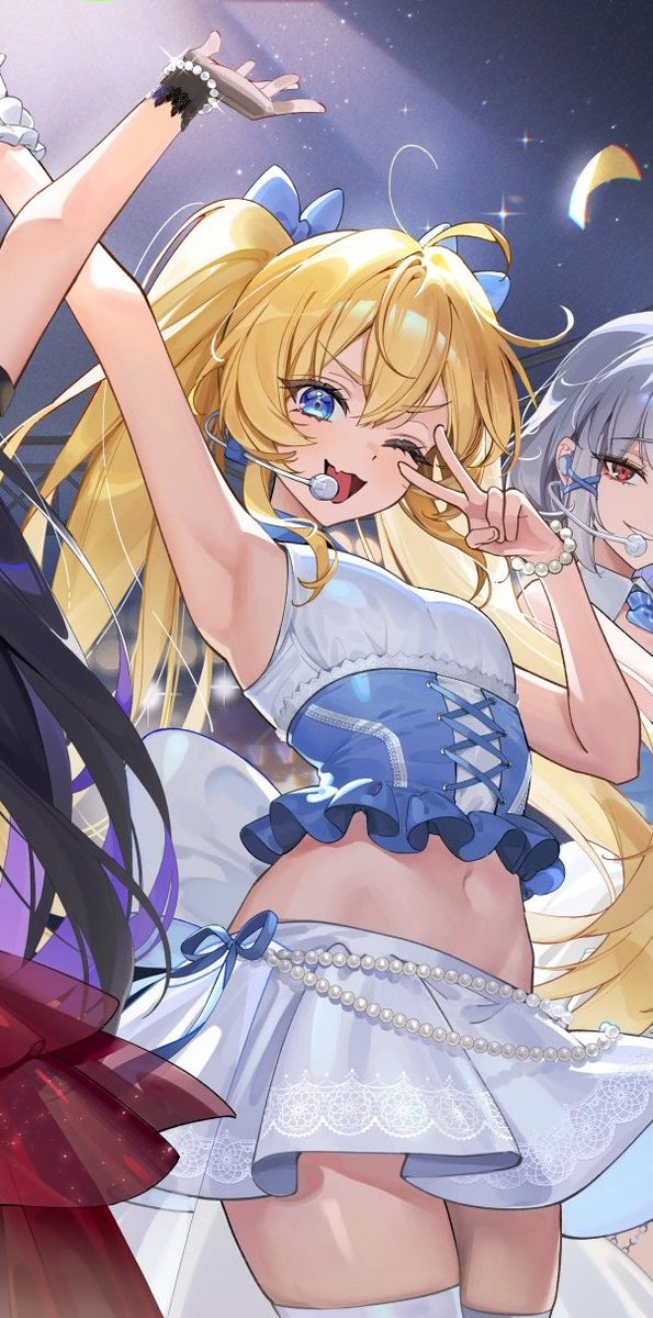 <a href="/NIKKE_en/">GODDESS OF VICTORY: NIKKE 3.5 Anniversary ongoing</a> LOOK AT HER!!!