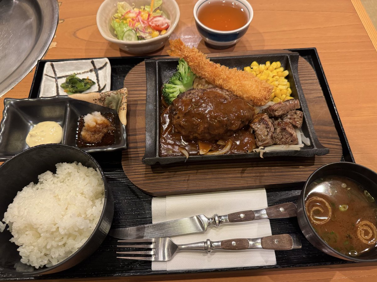 逢坂 tweet media