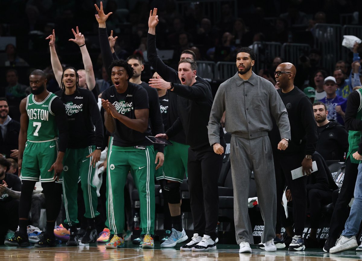 Celtics Lead tweet media