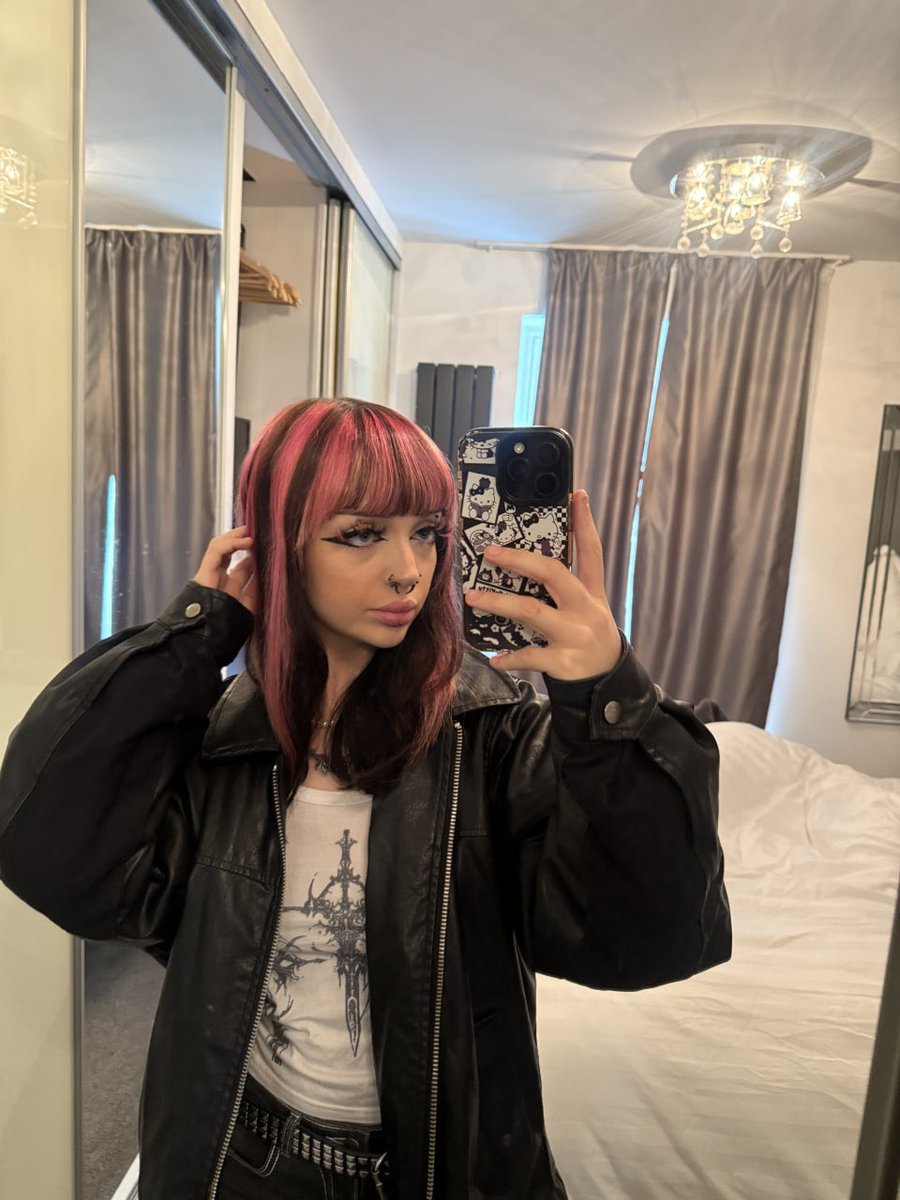 Lucykate🖤 tweet media