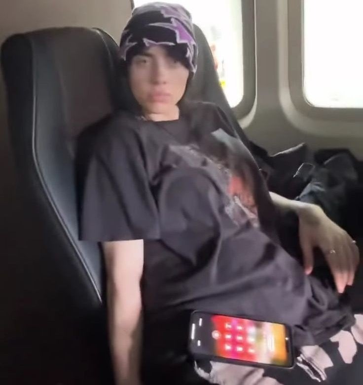 Sofixx tweet media