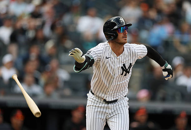 MLBDiamondDaily's tweet image. ⚾ PLAYER OF THE DAY⚾️ - 5/2/2026    
Cody Bellinger (30) - NYY (1st POTD)   
4/4, 4 RBI, 2 HR, 3 R
BAL 4-9 NYY  

Bellinger homers twice and drives in 4 as the Yankees put up nine against division rivals Orioles.

Bellinger’ Stats: .276 BA, 5 HR, 20 RBI, 1.7 WAR
#RepBX